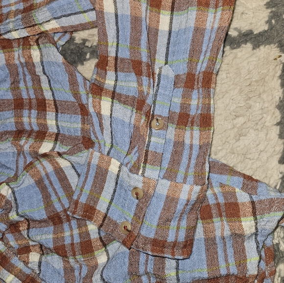 Pilcro ruched v neck button down large - Picture 6 of 6